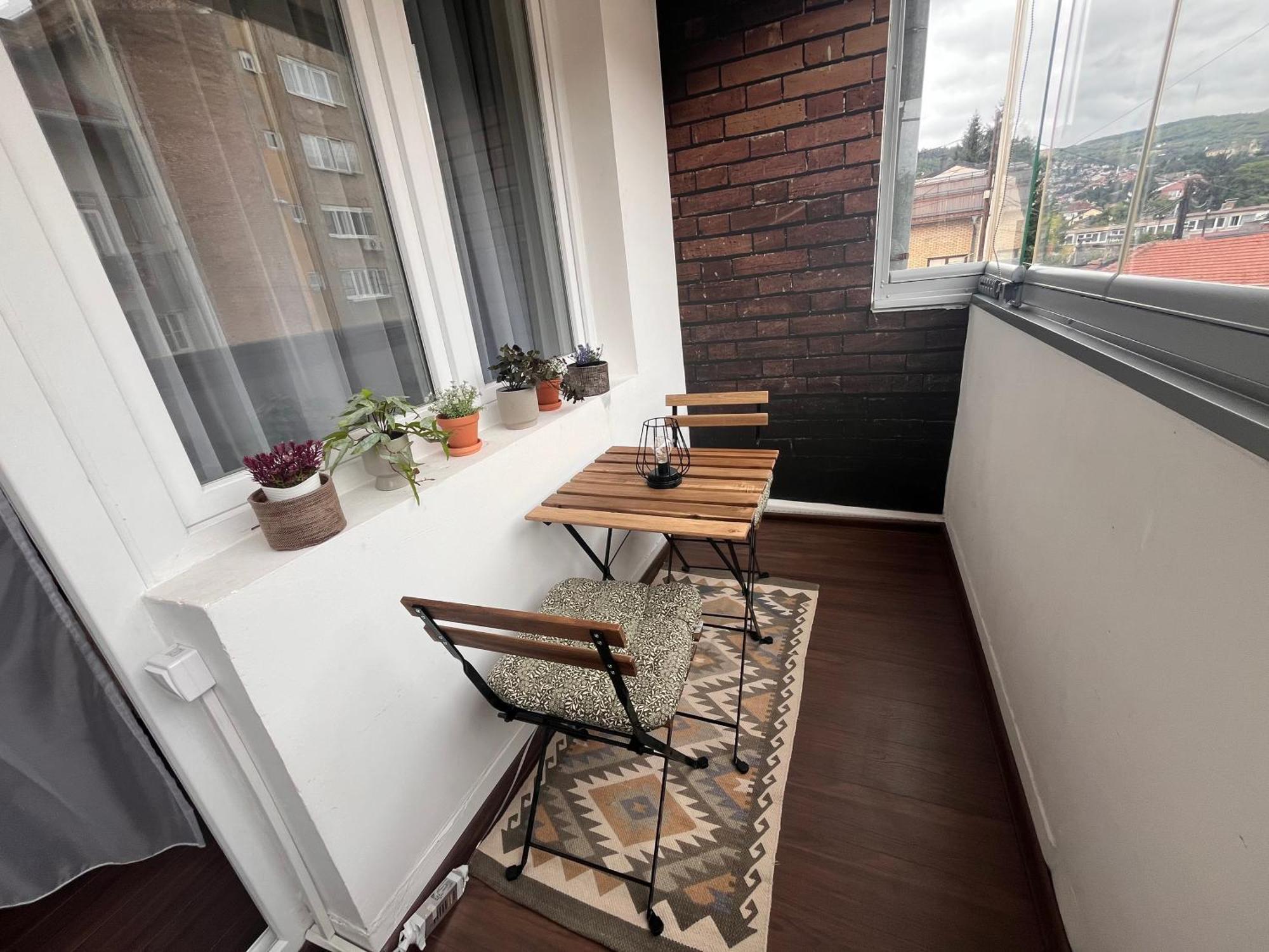 Mak Apartment - Free Parking - Balcony Сараево Экстерьер фото