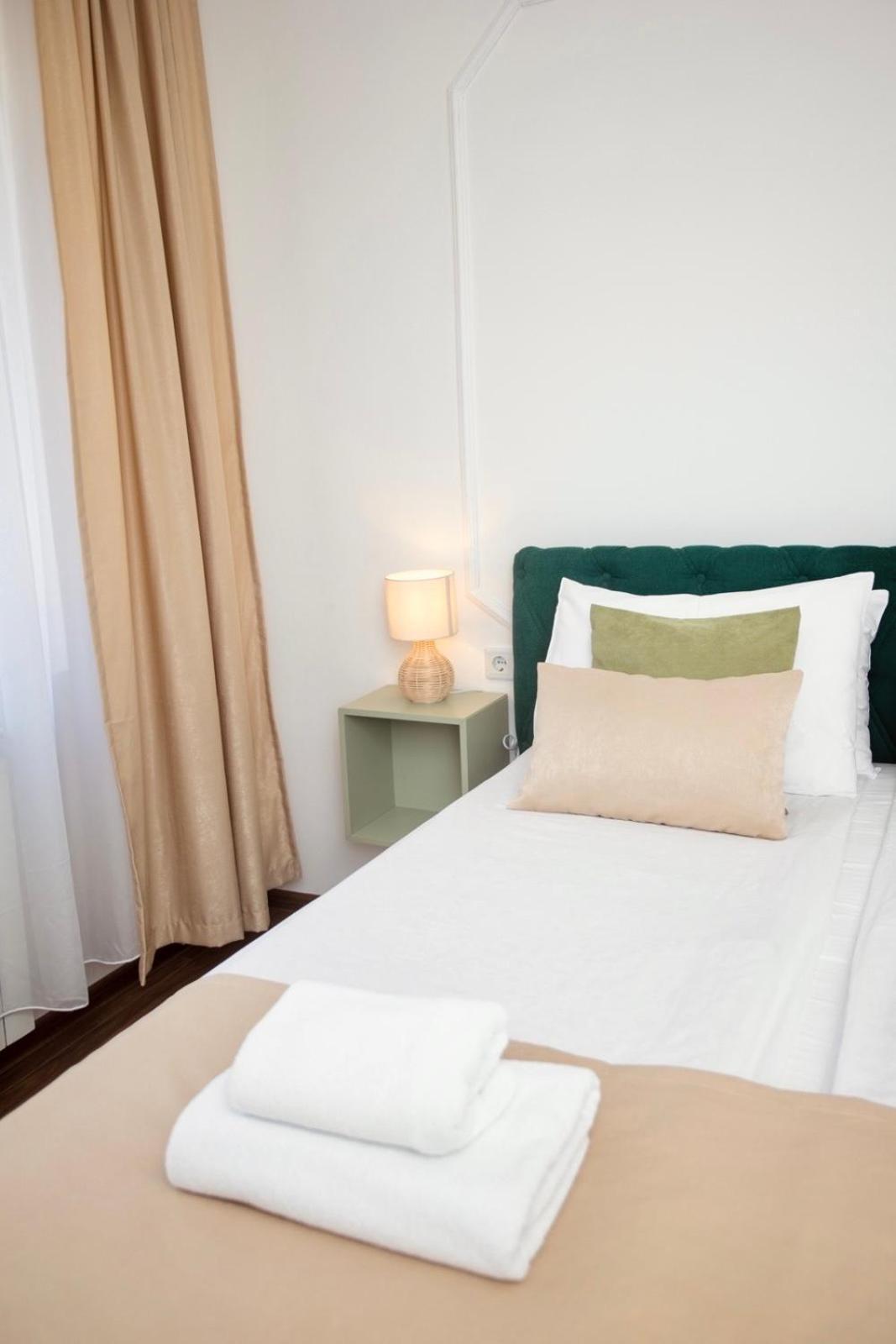 Mak Apartment - Free Parking - Balcony Сараево Экстерьер фото