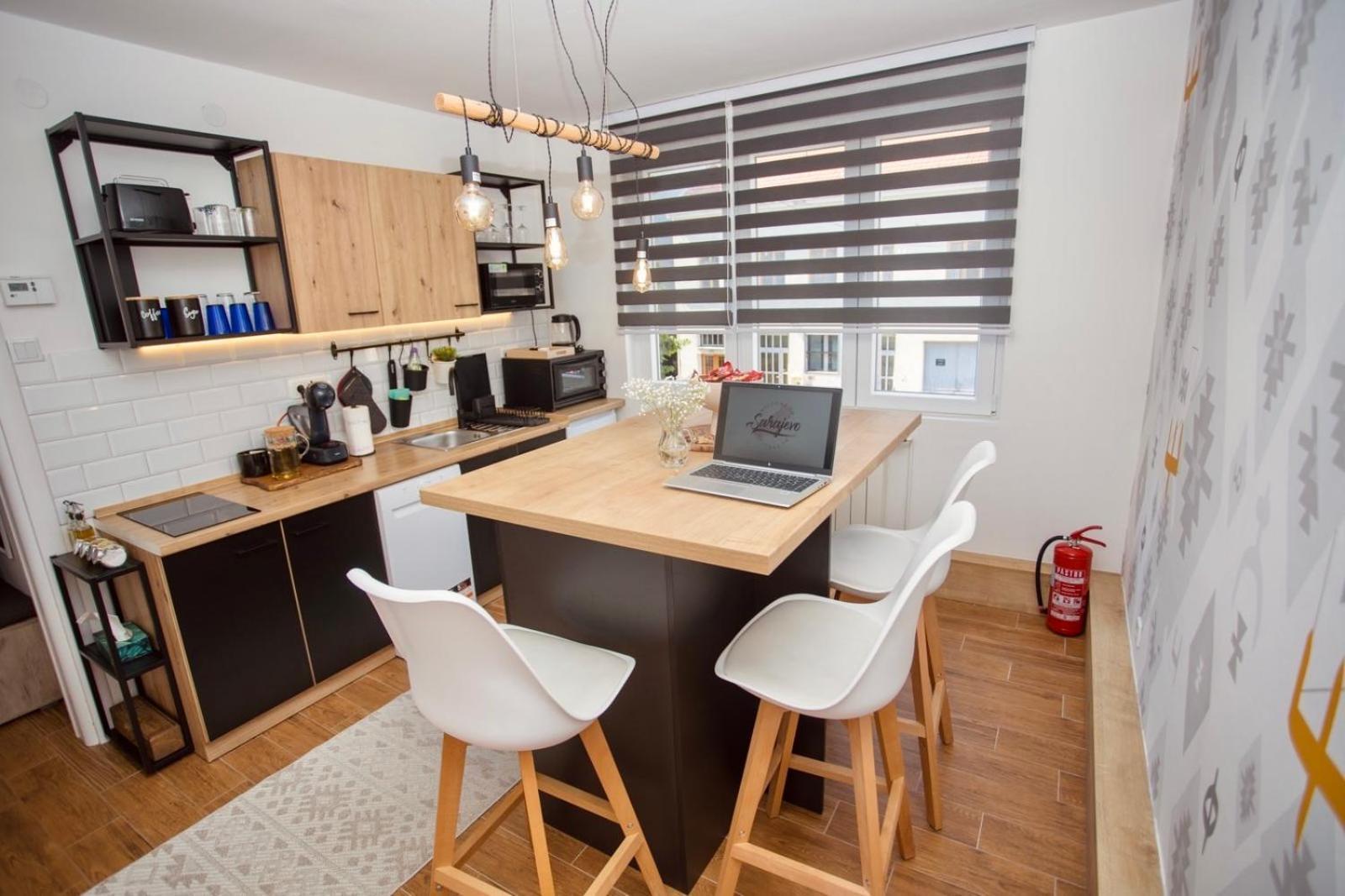 Mak Apartment - Free Parking - Balcony Сараево Экстерьер фото